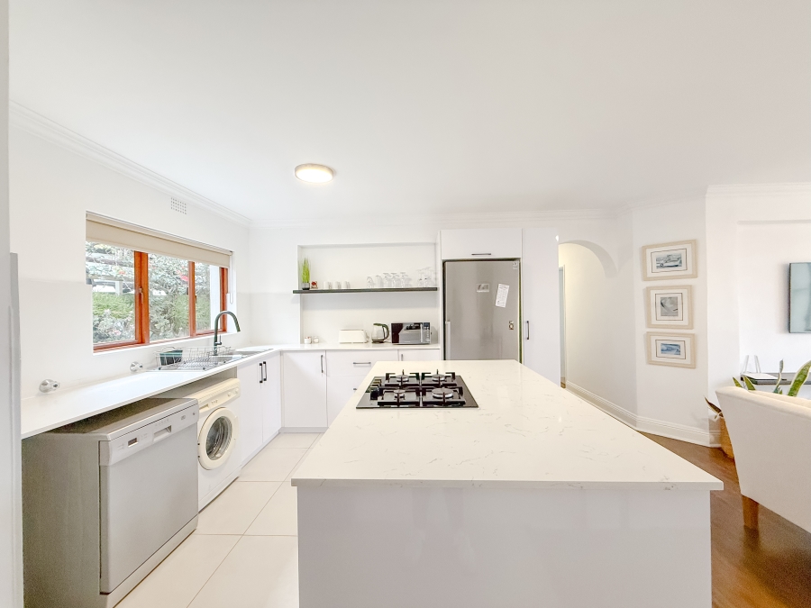 To Let 3 Bedroom Property for Rent in Castleton Western Cape